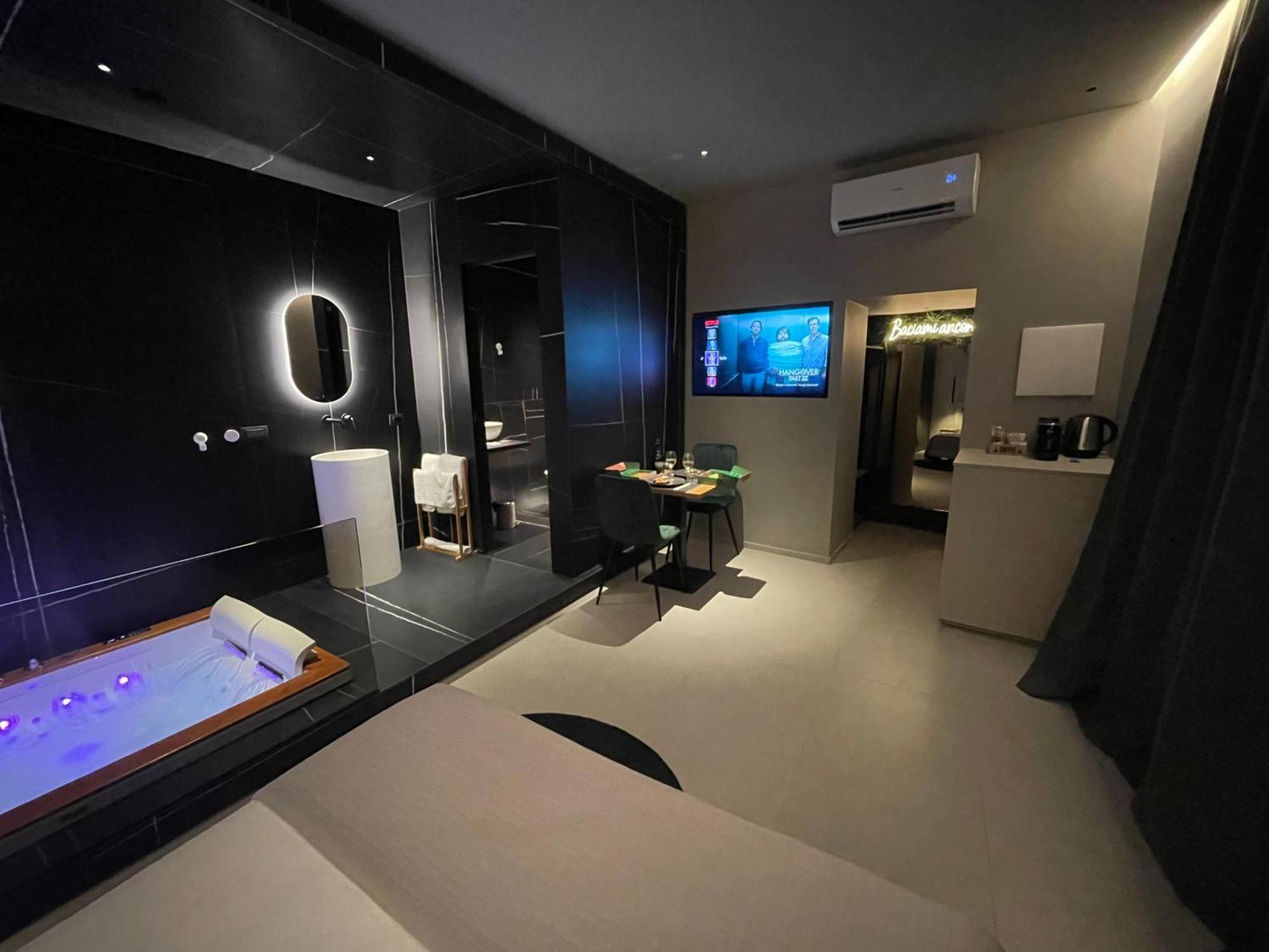 Le Dimore Degli Archi Rooms & Suite Катания Экстерьер фото